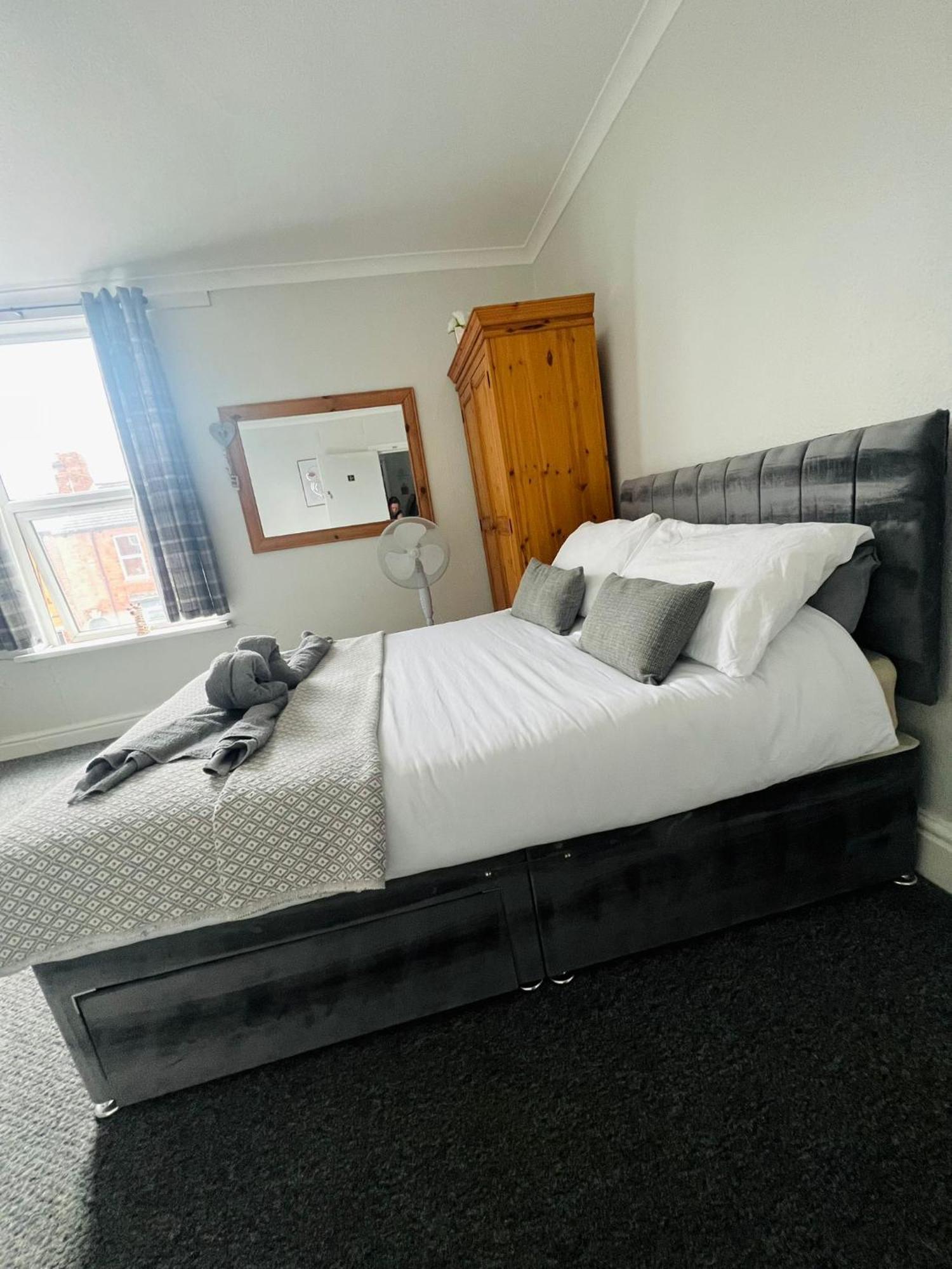 Lincoln City Centre Rooms P&S Zewnętrze zdjęcie